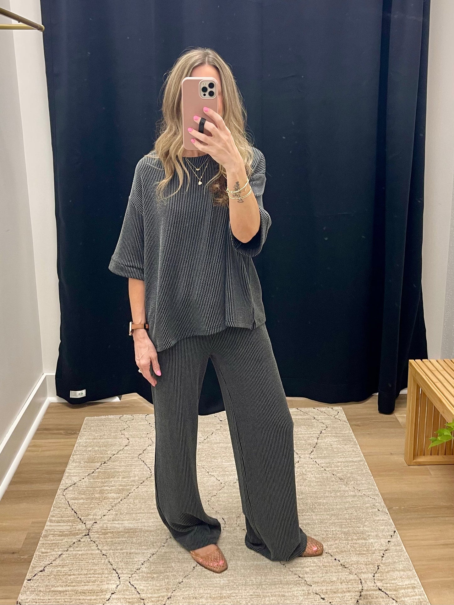 THE SHELLY RAISED RIBBED POLY SET - charcoal