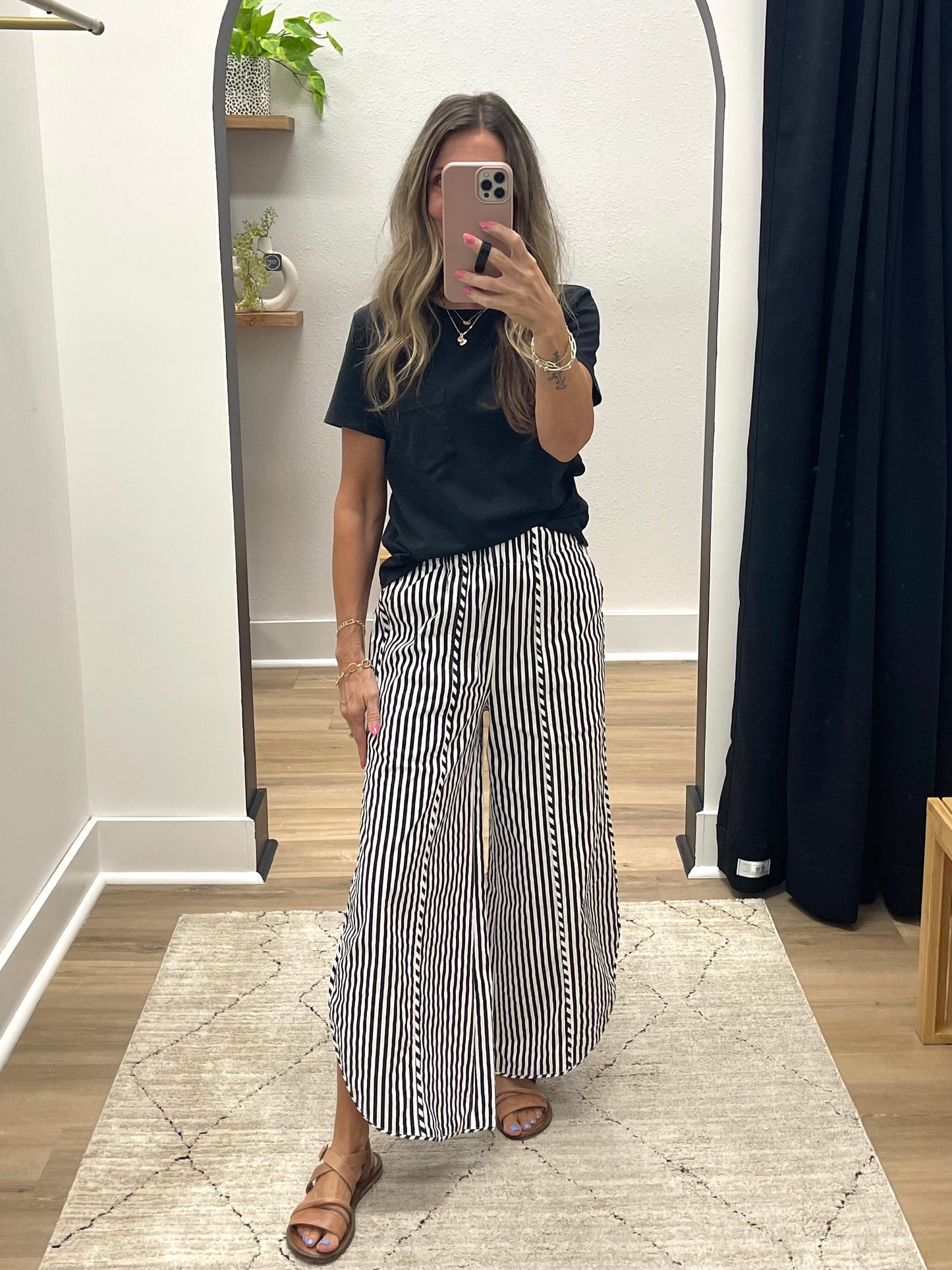 THE HALEY STRIPED TULIP HEM COTTON PANTS - black