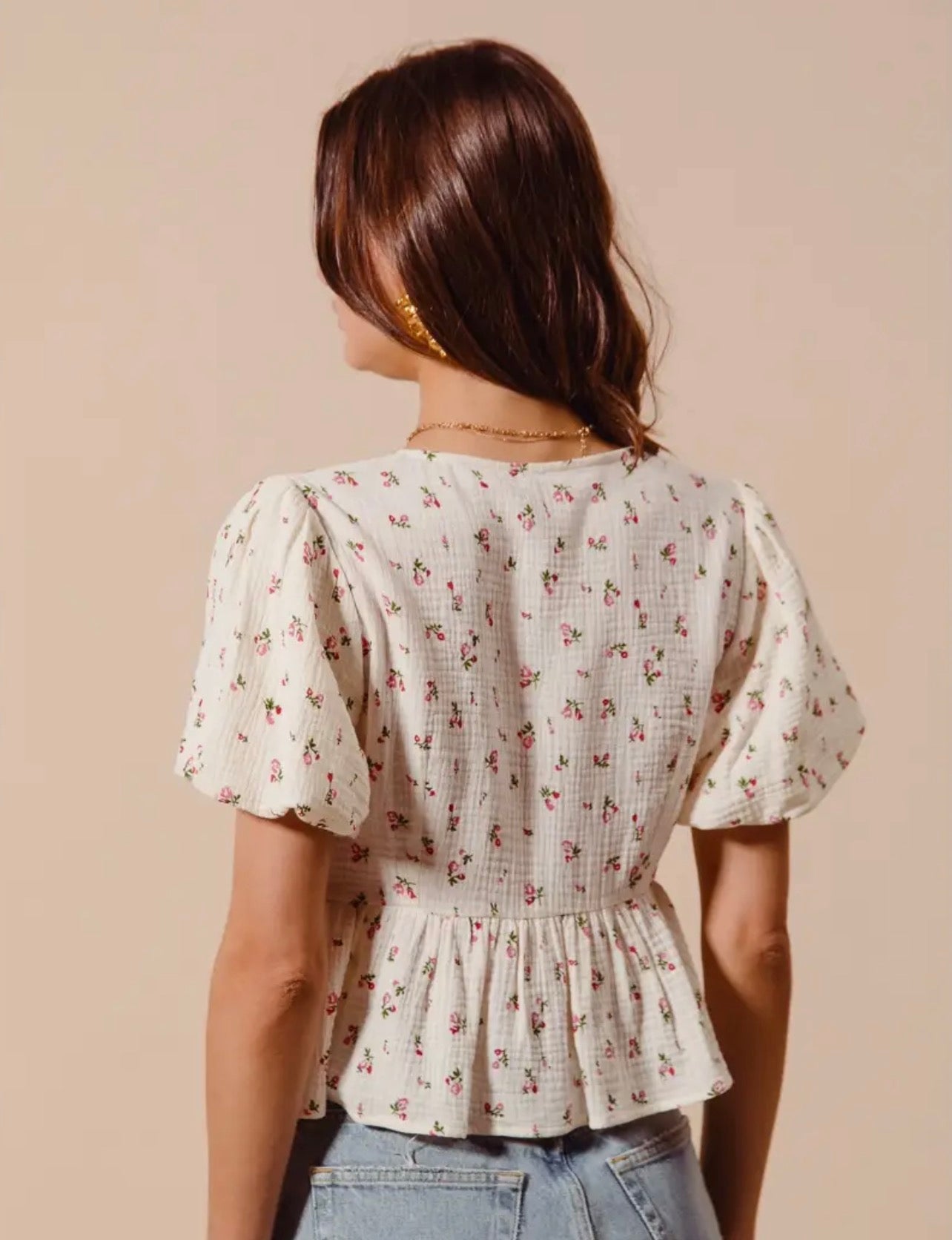 THE JORDAN DAINTY FLORAL GAUZE TIE BLOUSE