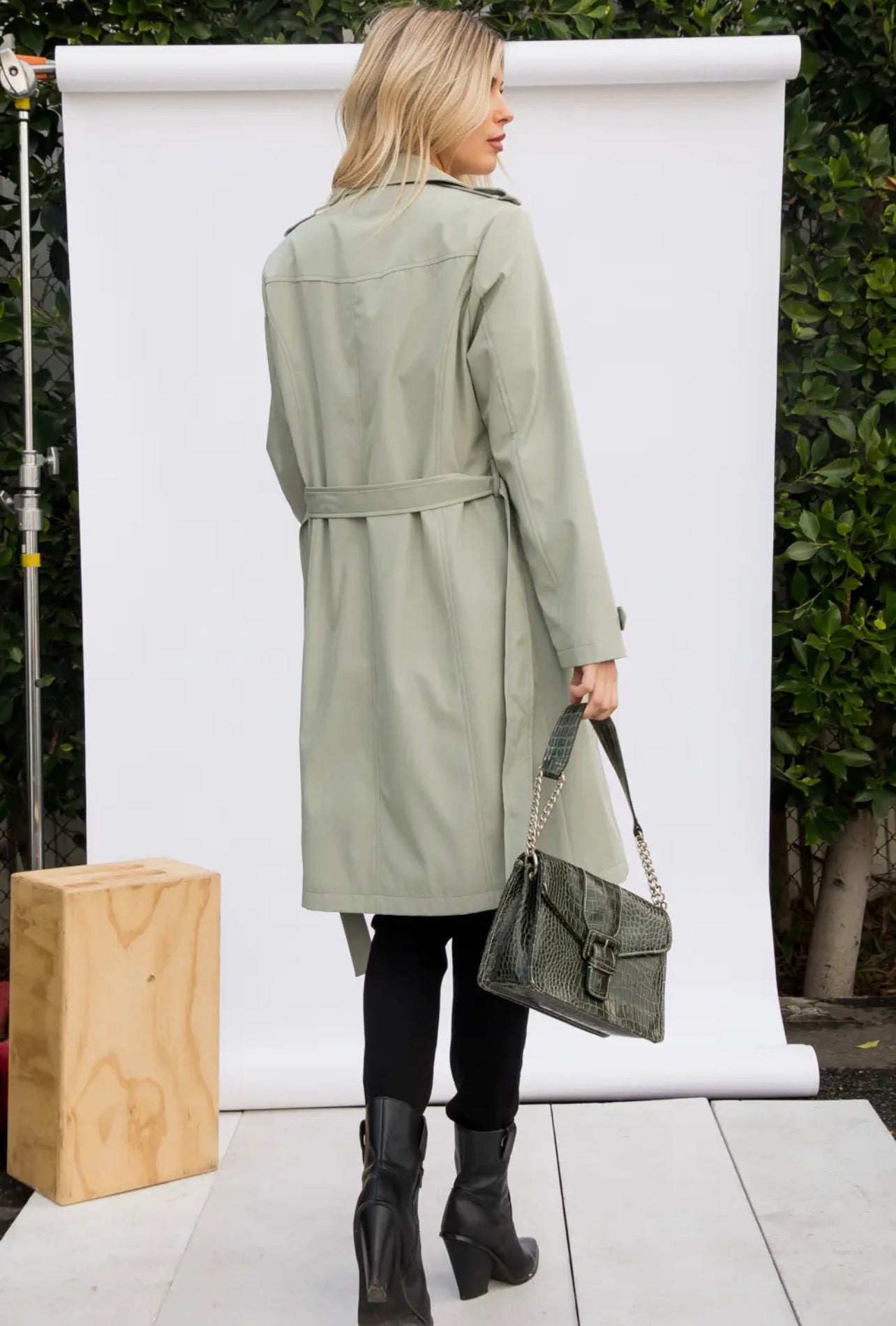THE GIA LONG TRENCH COAT - lt olive