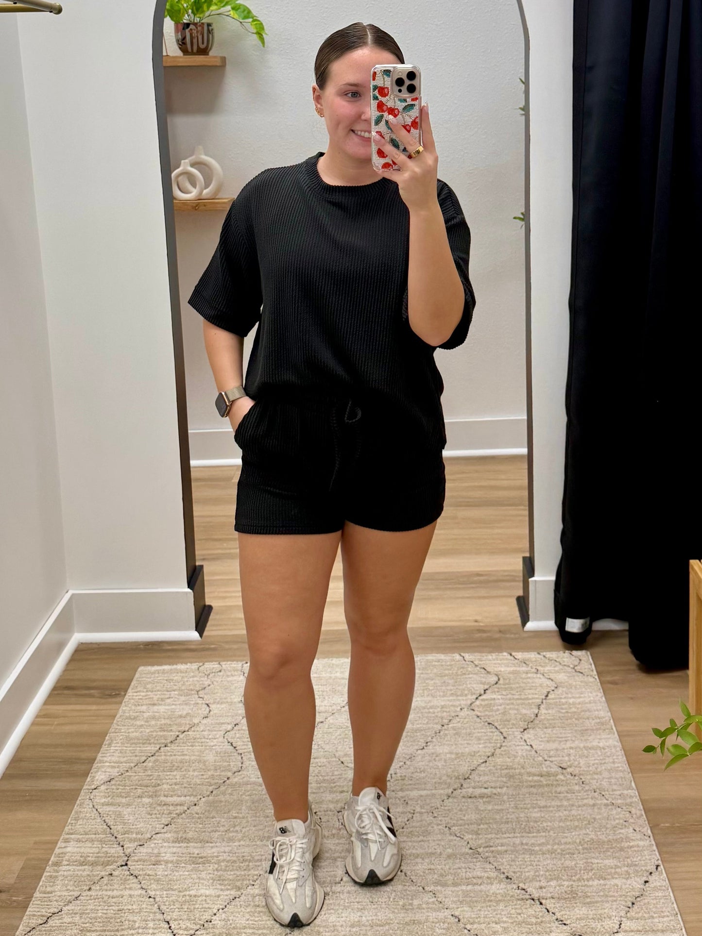 THE AUDREY RIBBED TOP - black