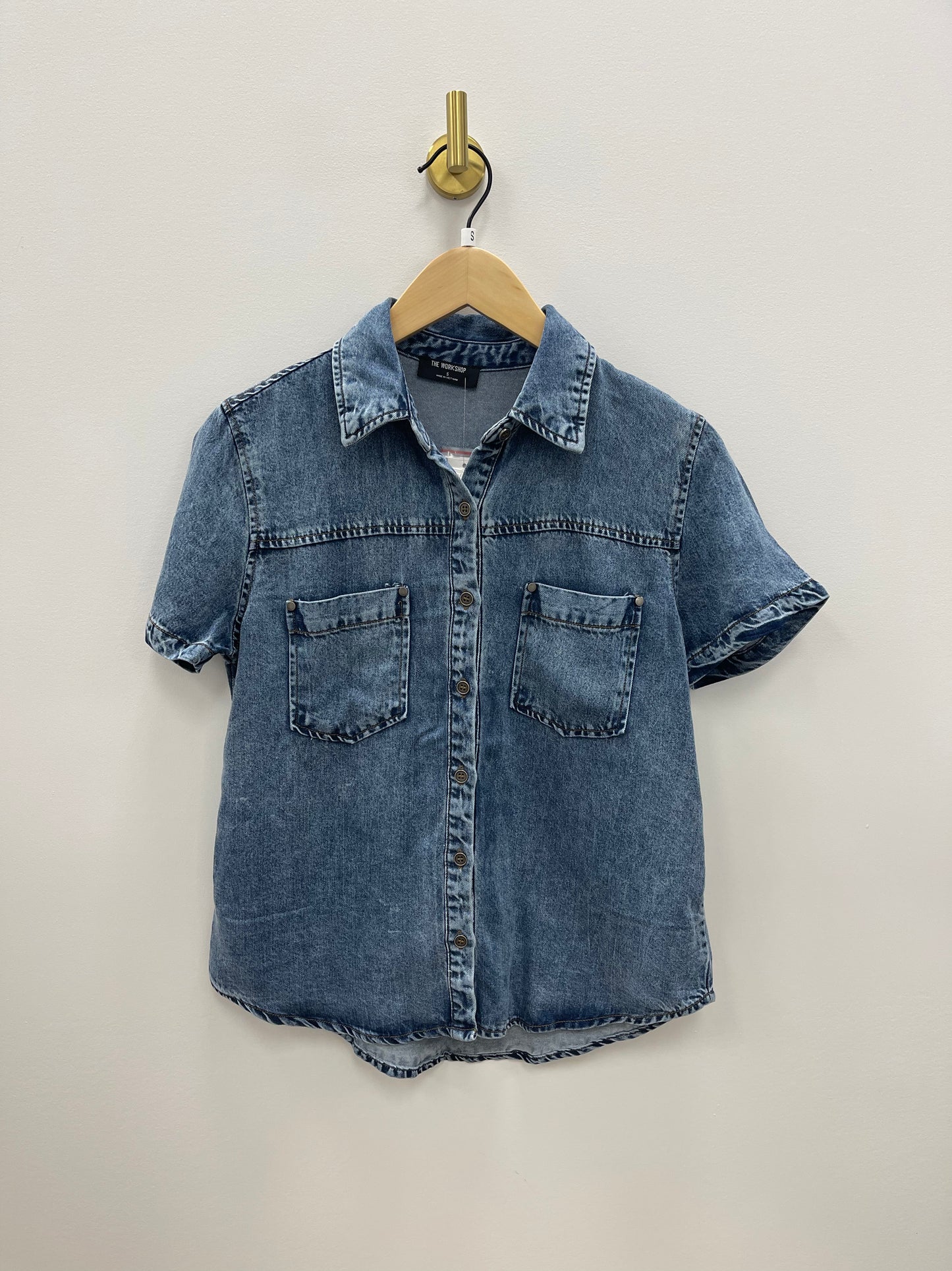 THE AMARA CHAMBRAY DENIM TOP