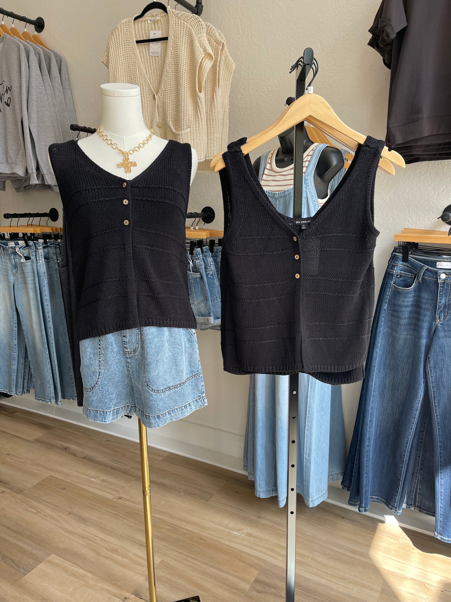 THE AMIE SPLIT HEM CROCHET OPEN VEST