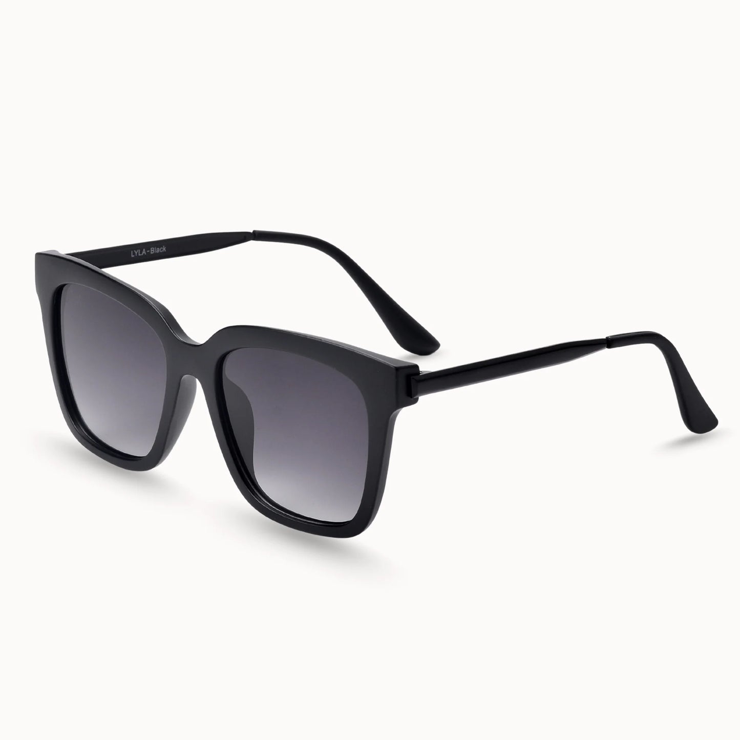 DAX LYLA MEDIUM CATEYE SUNNIES - black