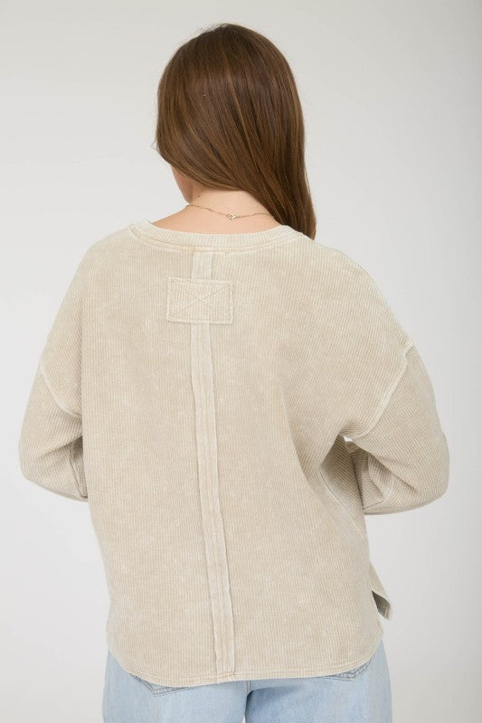THE CAMILLE ACID WASH KNIT TOP - Lt khaki