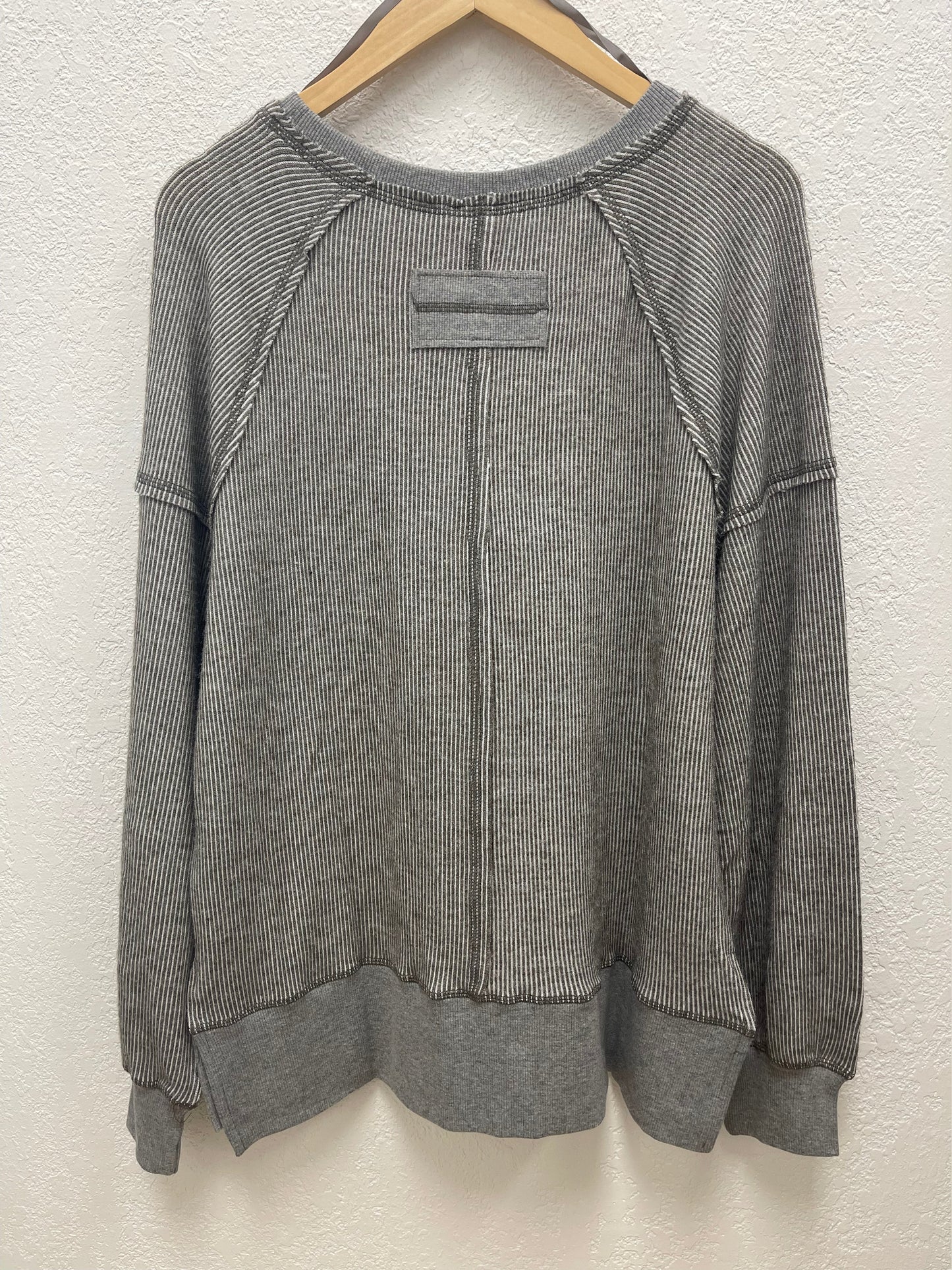 THE OAKLEY SOFT STRIPED SWEATSHIRT - grey
