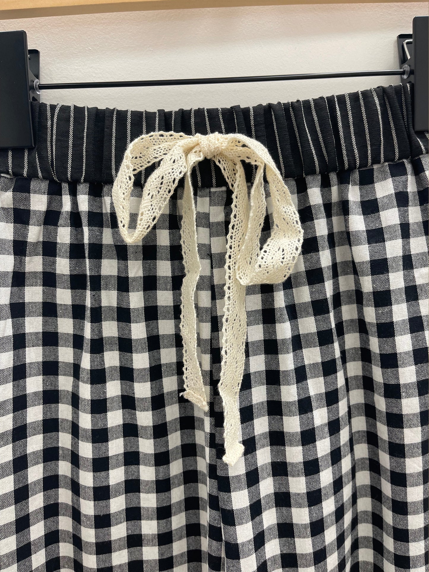 THE CARLIE GINGHAM/STRIPE CONTRAST RUFFLE PANT