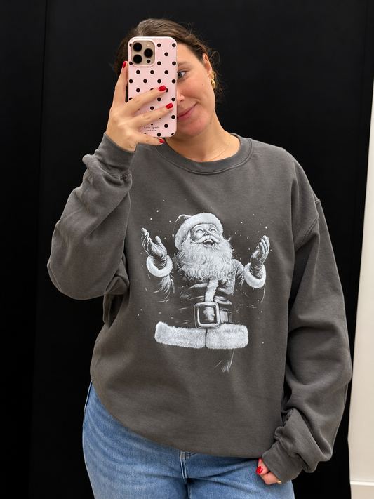 THE VINTAGE SANTA GRAPHIC SWEATSHIRT- charcoal