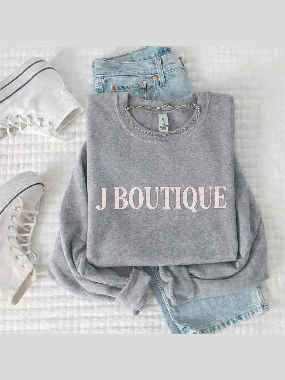J BOUTIQUE GRAPHIC SWEATSHIRT- preorder