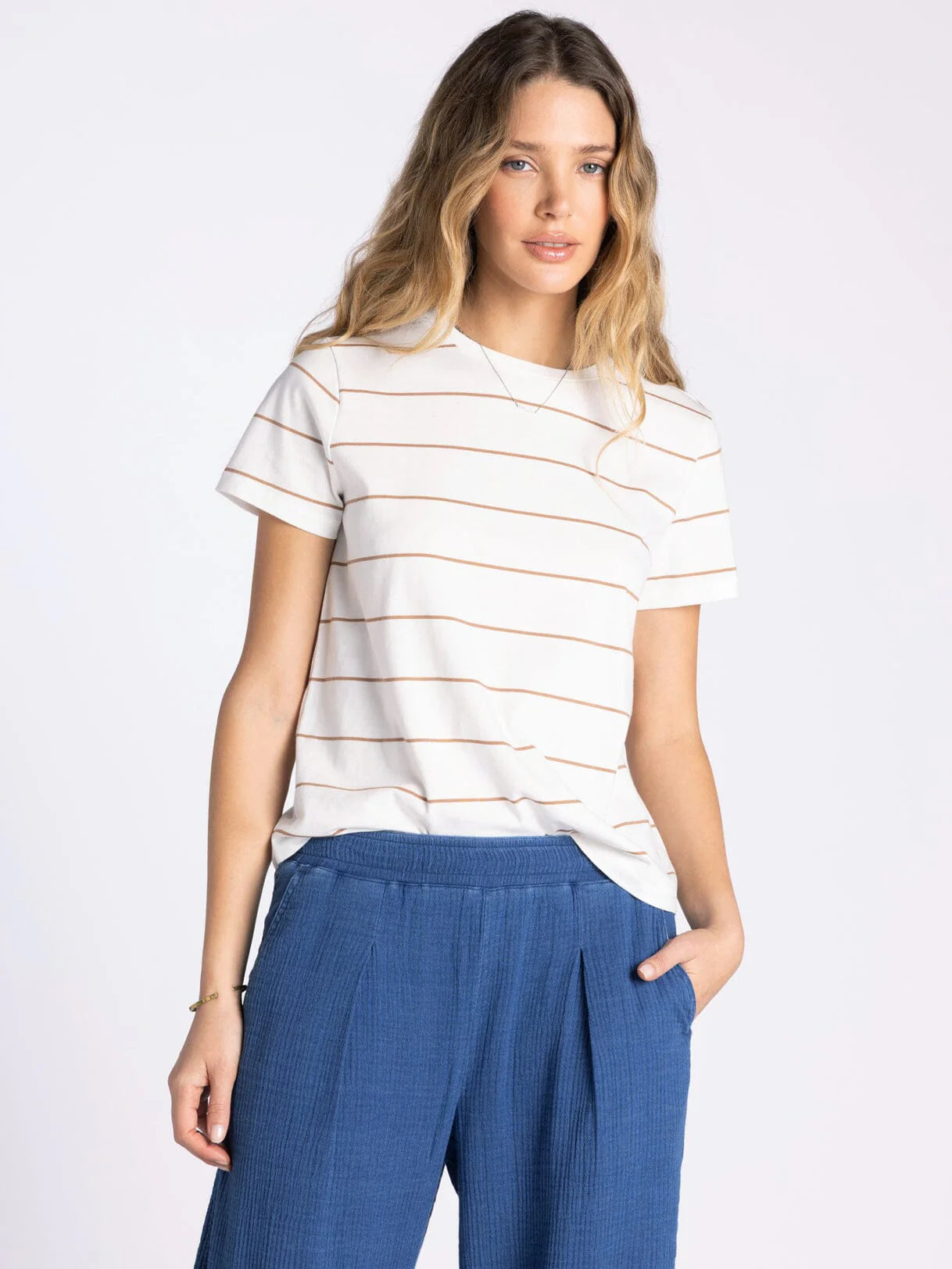 THE ASHER MINERAL WASH PERFECT TEE - ivory/tan striped