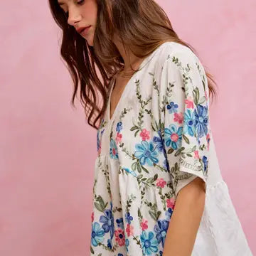 THE PRESLEY BOHO FLORAL EMBROIDERED TOP  - pink/blue