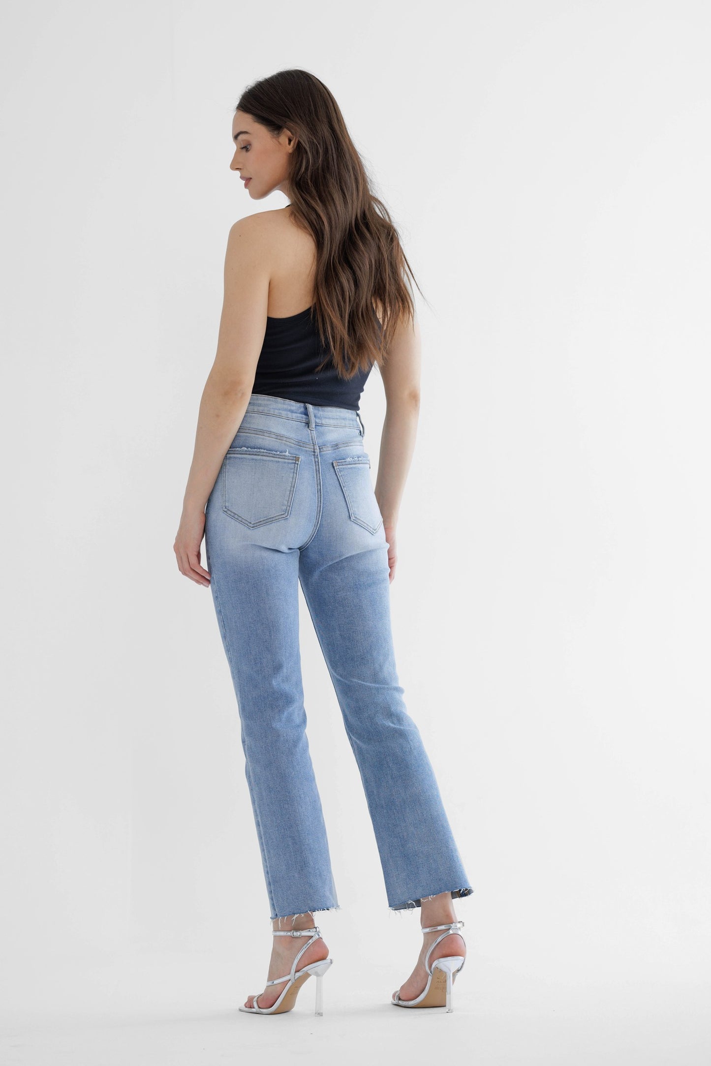 THE JOJO HI RISE YOKE BOOTCUT DENIM - med wash