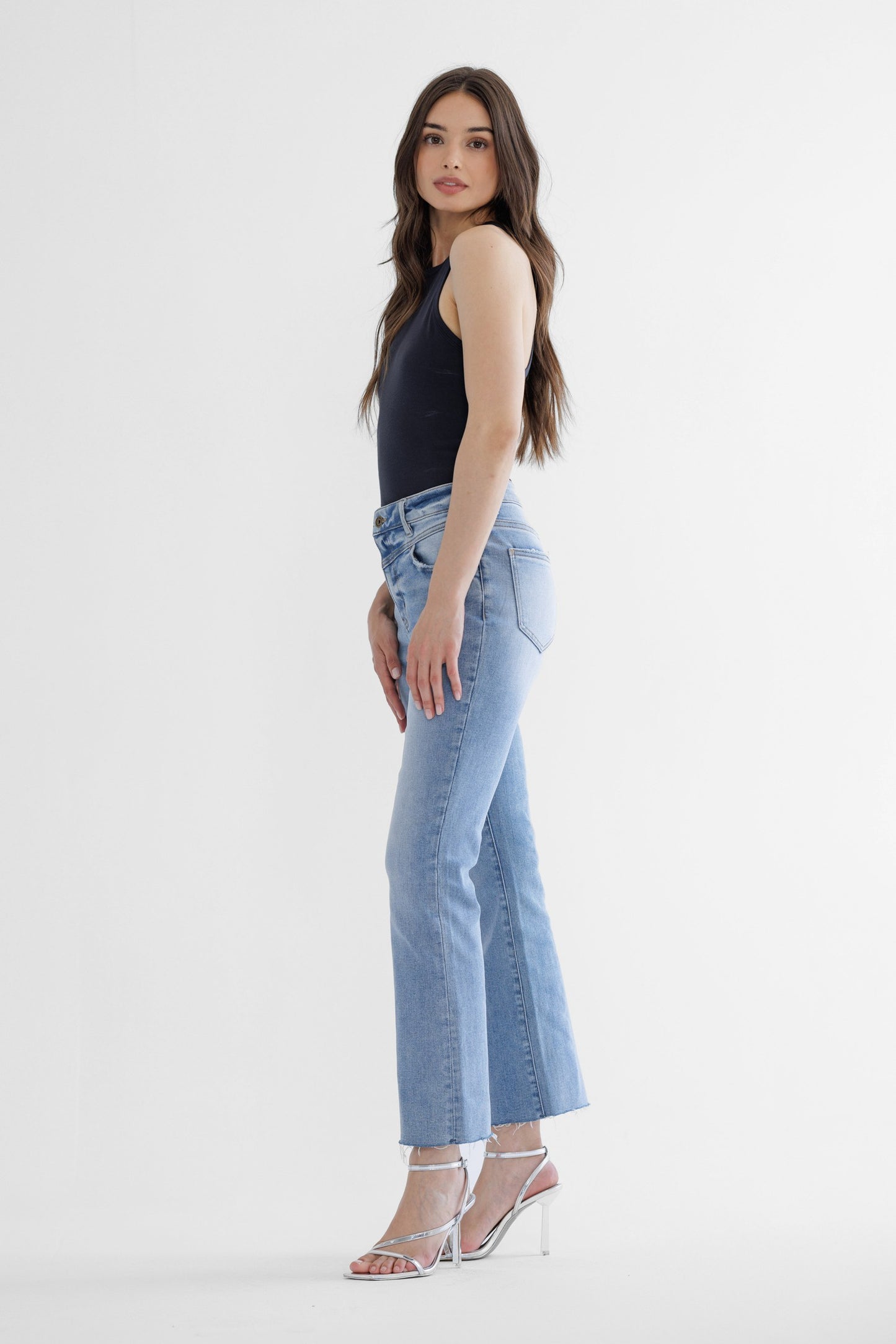 THE JOJO HI RISE YOKE BOOTCUT DENIM - med wash
