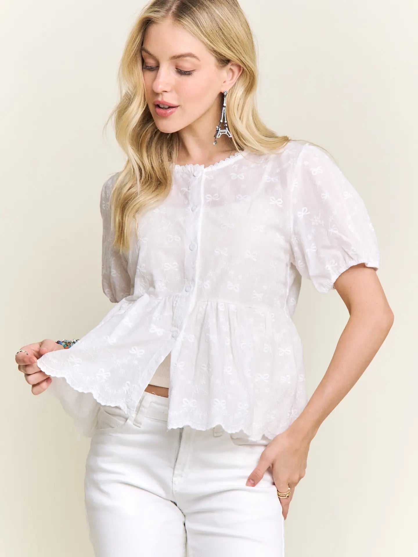 THE CASSIDY BOHO CHIC BUTTON DOWN TOP - white
