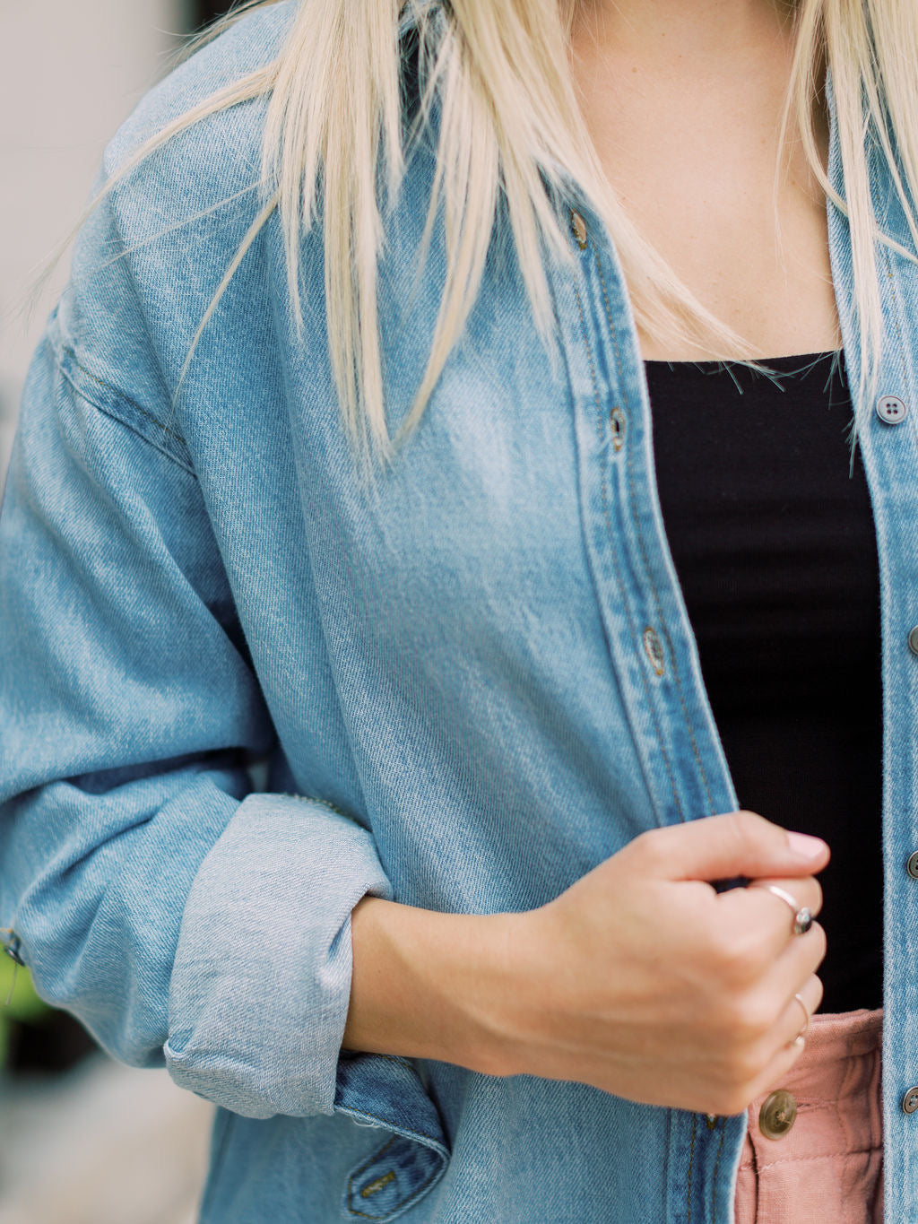 THE JOANNA LIGHT WASH DENIM SHACKET